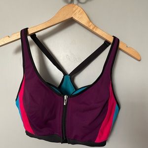 Victoria Secret Sports Bra 36c